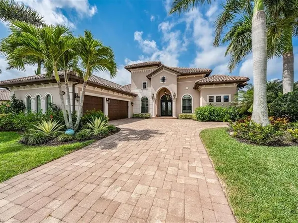 6590 Costa CIR, NAPLES, FL 34113