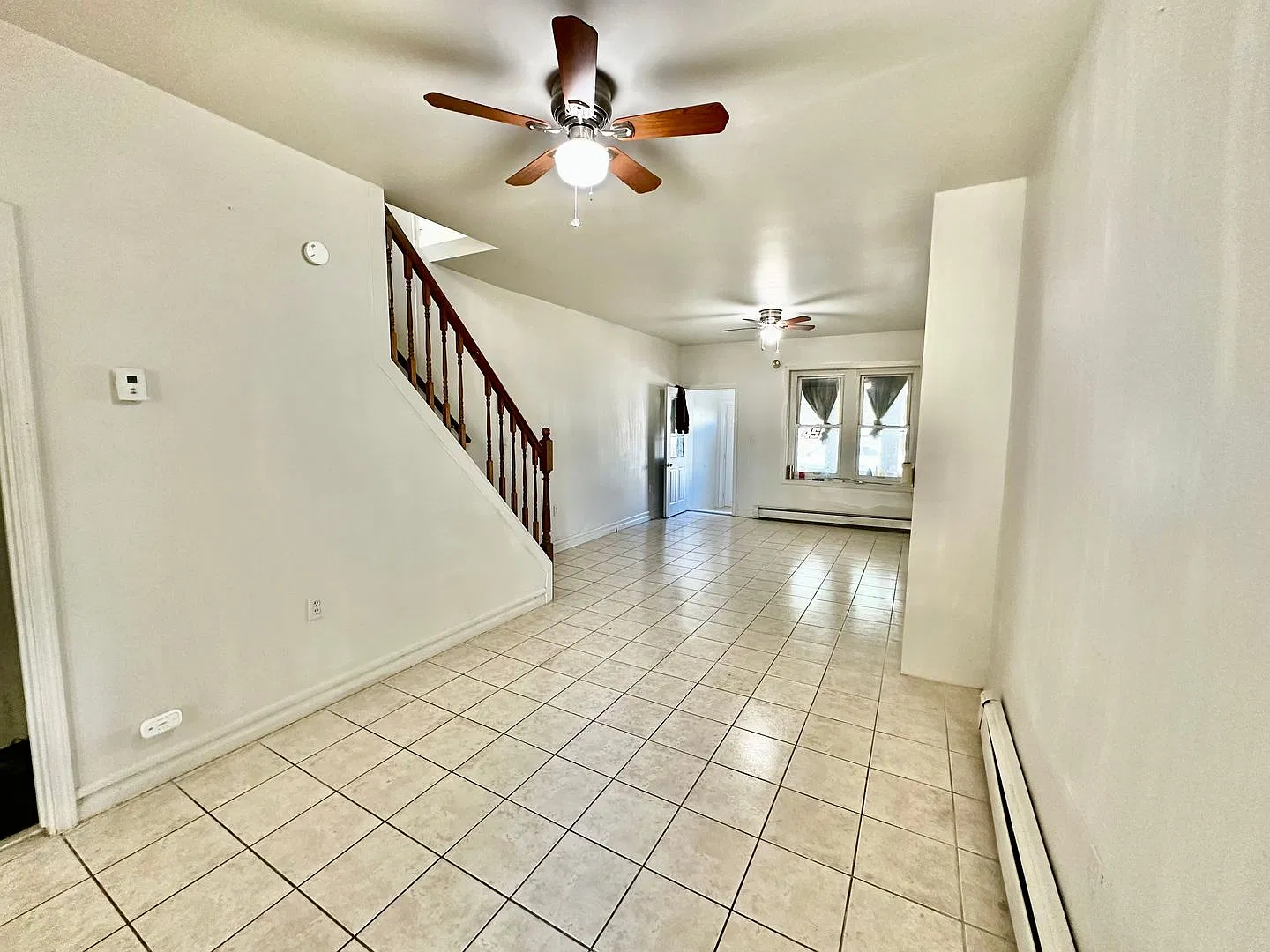 Cozy 2 bedroom home located in Allentown, PA — Photo 3