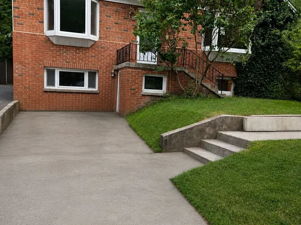 29 Codsell Ave, Toronto, ON M3H 3V7
