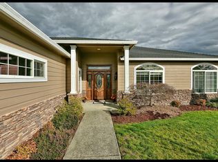 330 Ridgeway Ave, Central Pt, OR 97502