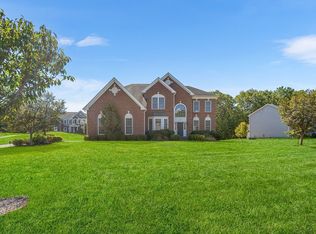 199 Mohawk Path, Holliston, MA 01746