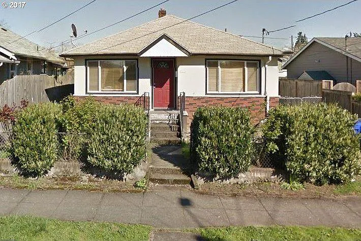 3518 SE 63rd Ave — Photo 1