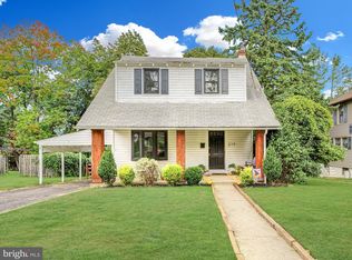 219 Runnymede Ave, Jenkintown, PA 19046