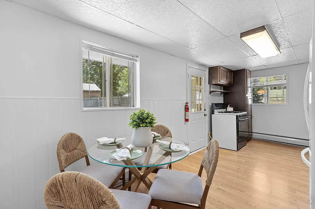 2 bed, 1151 sqft, $1,895 — Photo 4