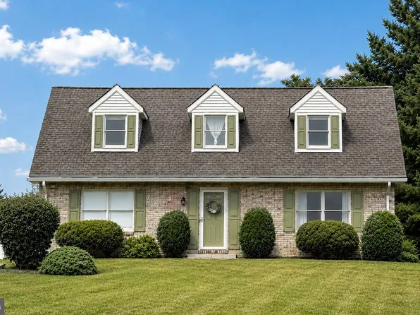 2216 Ridgemont Dr, Finksburg, MD 21048