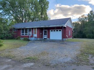 44 Lakewood Rd, Madison, ME 04950