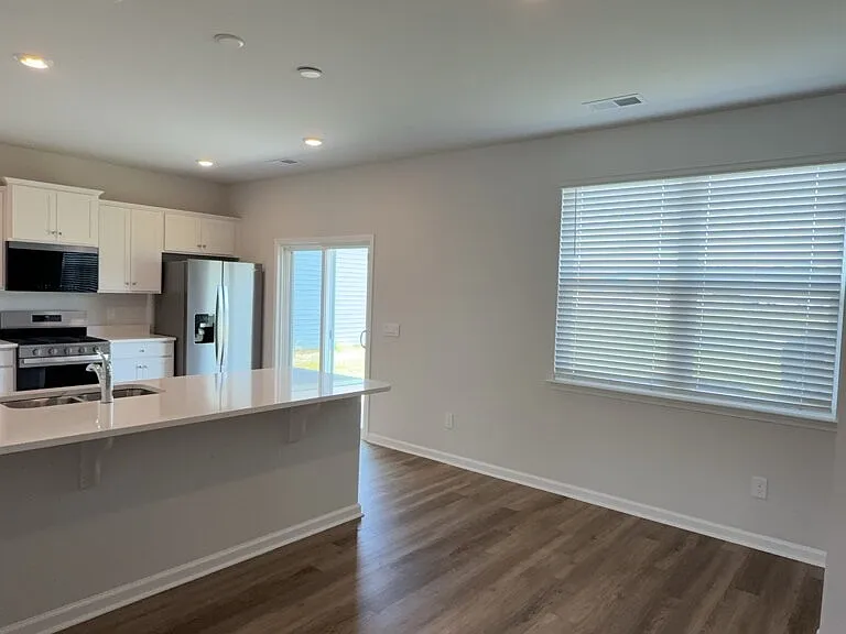 306 Salvia St — Photo 6