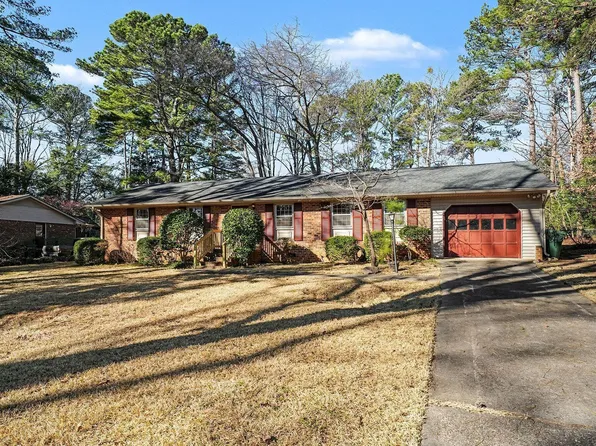 1200 Fairlane Rd, Cary, NC 27511