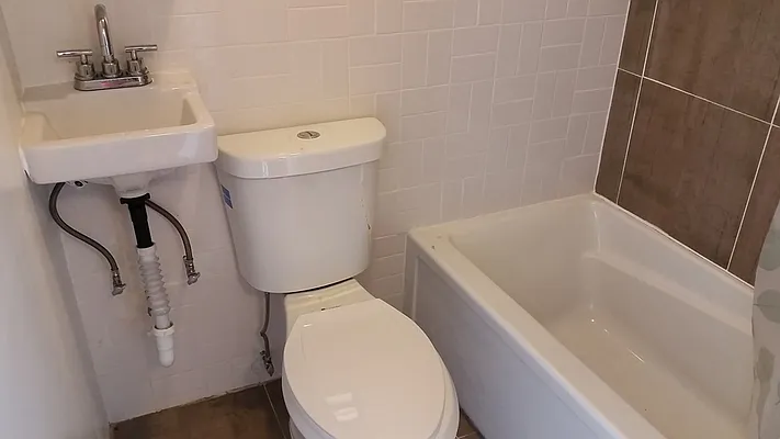 Rented by Nooklyn NYC LLC | media 15