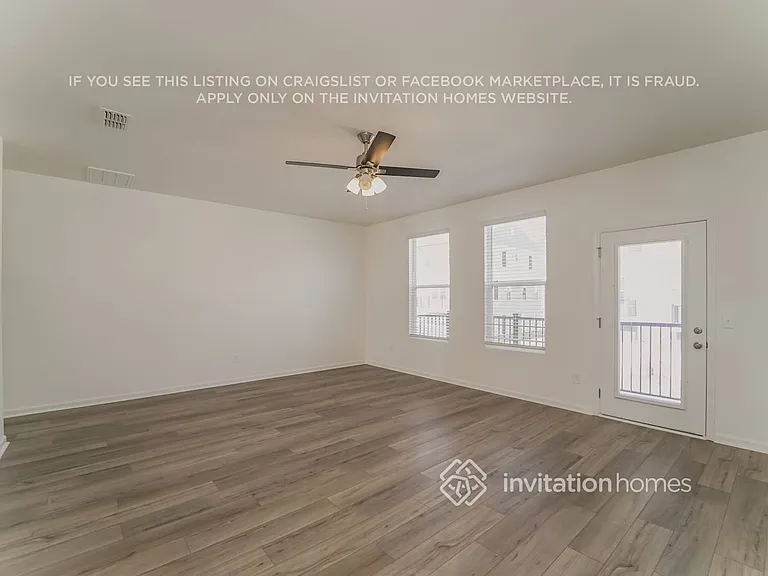 5026 Ragsdale Dr — Photo 7