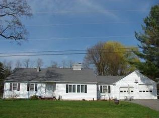 371 Church St, Greenport, NY 12534