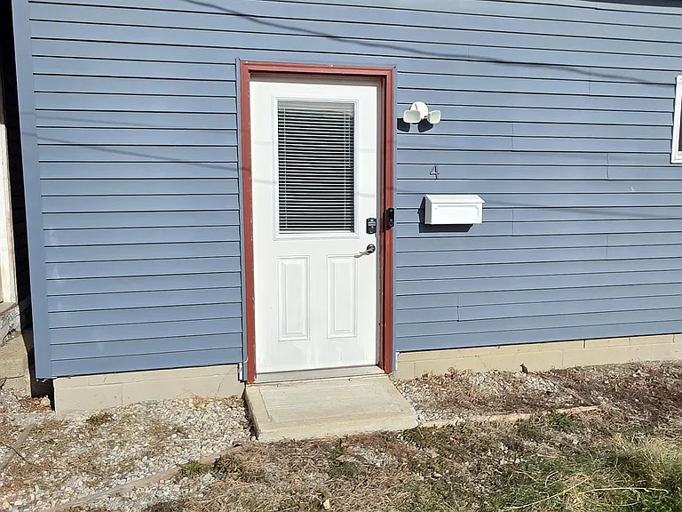 237 N Beville Ave #4 — Photo 9