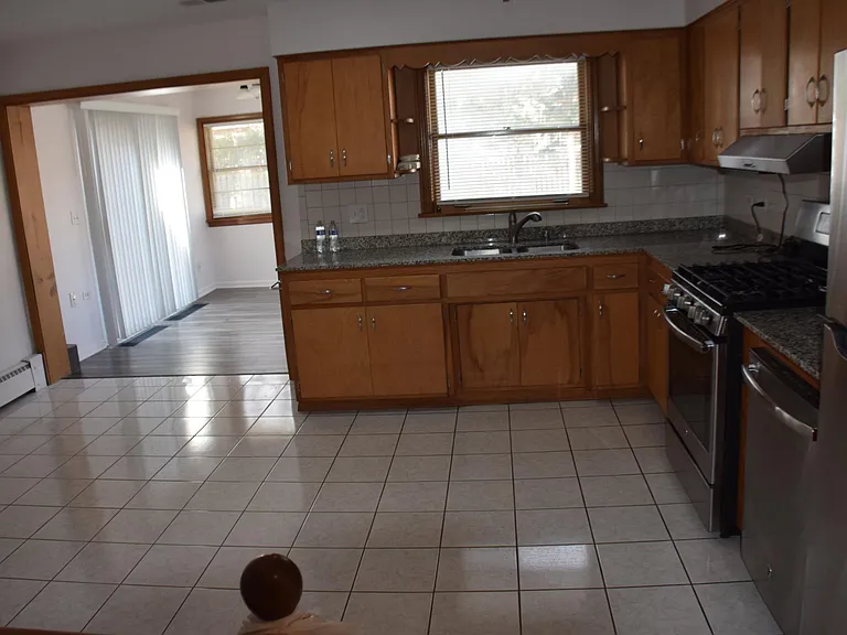 842 N Arlington Heights Rd — Photo 7
