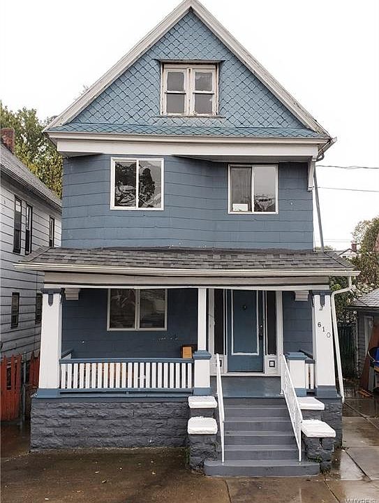 1st image of 610 Plymouth Ave