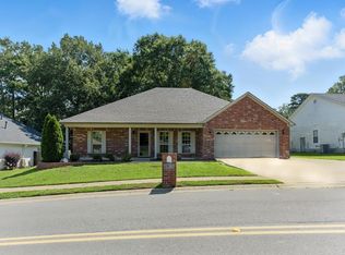 1518 Nantucket Dr, Benton, AR 72015