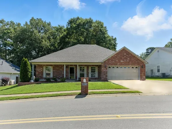 1518 Nantucket Dr, Benton, AR 72015