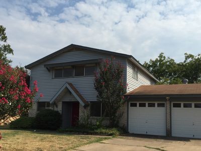 767 Briarwood Ln, Hurst, TX, 76053