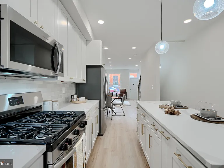 602 S Streeper St — Photo 9