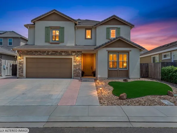 607 Snapdragon Street, Vacaville, CA 95687