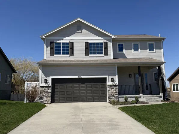 1616 N 209th St, Elkhorn, NE 68022