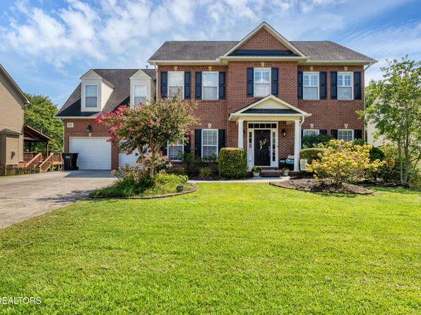 2427 Amber Dawn Ln, Knoxville, TN 37920