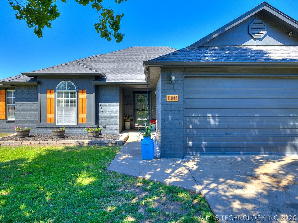 1st image of 11608 N 109th East Pl