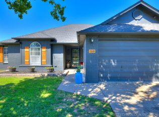 11608 N 109th East Pl, Collinsville, OK 74021