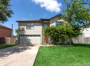 2143 Farmsville Dr, San Antonio, TX 78245