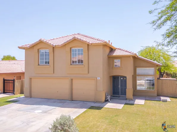 670 Sagebrush St, Imperial, CA 92251