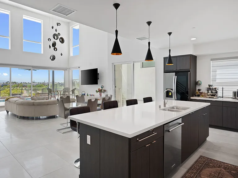 3618 Taylor Dr — Photo 9
