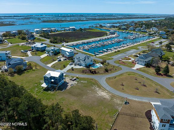 4th image of 31 E Harbour Village Cir