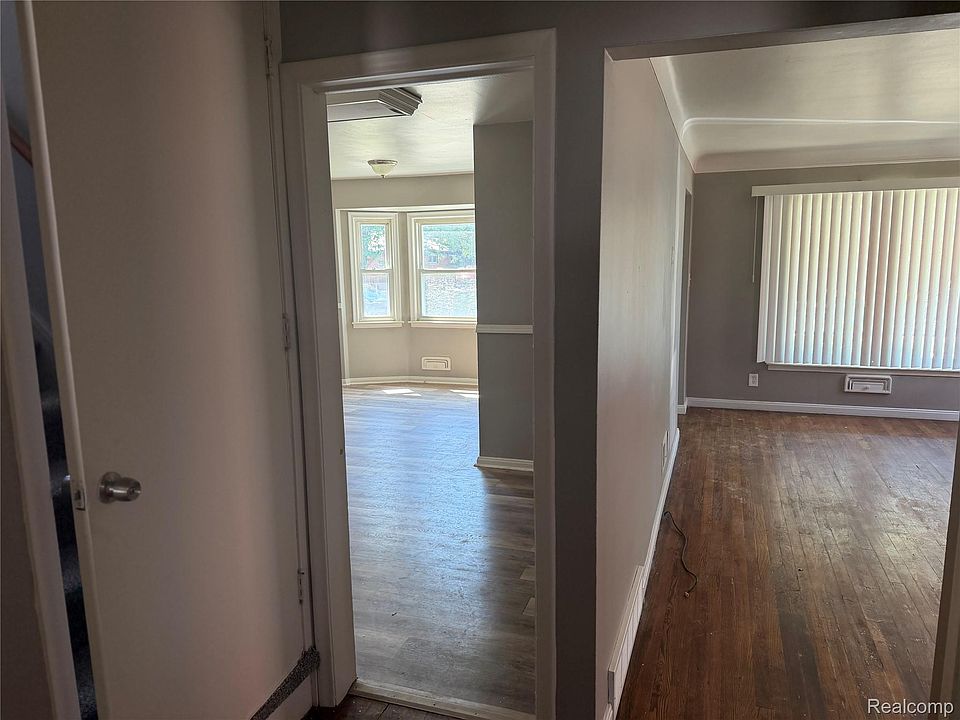 16767 Lincoln Ave, photo 11
