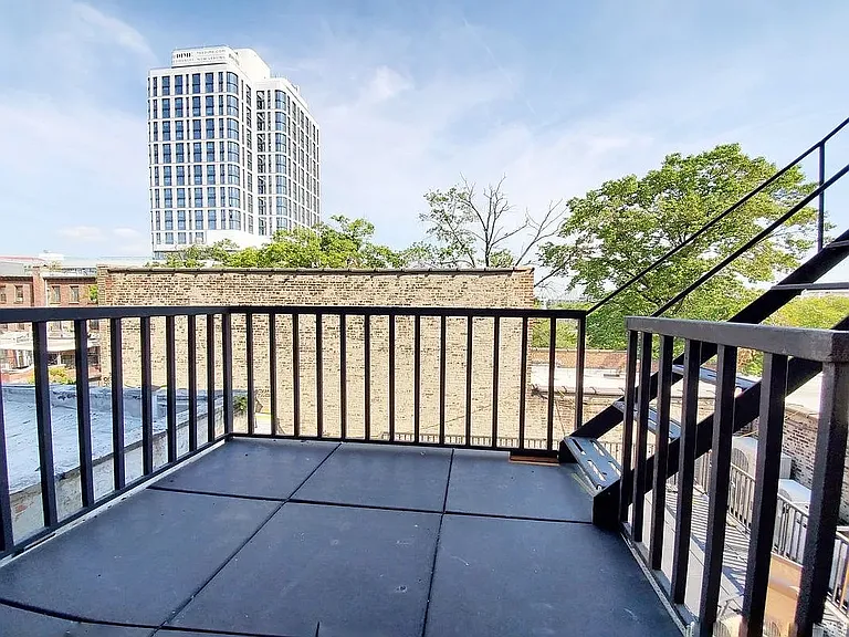 301 Broadway #5B — Photo 7
