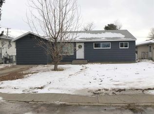 410 East Ln, Worland, WY 82401