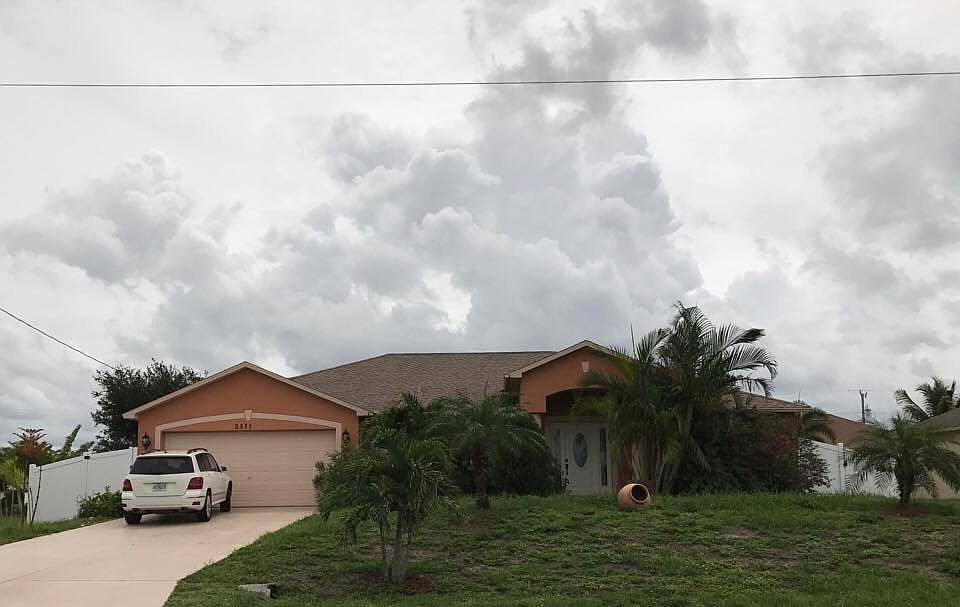 1st image of 2511 NE 6th Pl