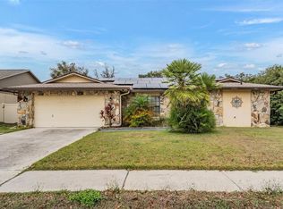 868 Timber Pond Dr, Brandon, FL 33510