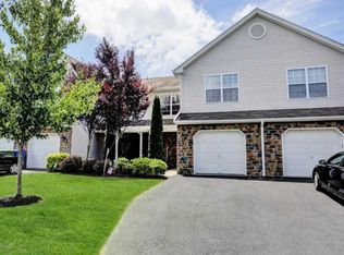 31 Thistledown St, Tinton Falls, NJ