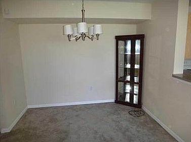 5th image of 206 Villa Cir #206