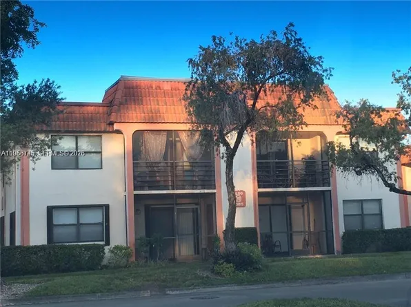 20815 NE 8th Ct #20220, Miami, FL 33179