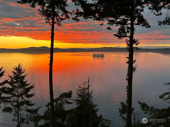 1313 Lopez Road, Lopez Island, WA 98261