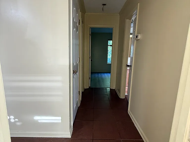 204 Davidson St — Photo 12