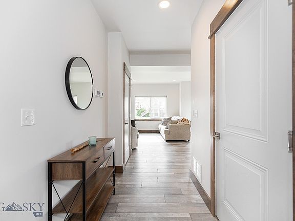 5th image of 1103 Baxter Creek Way Unit D