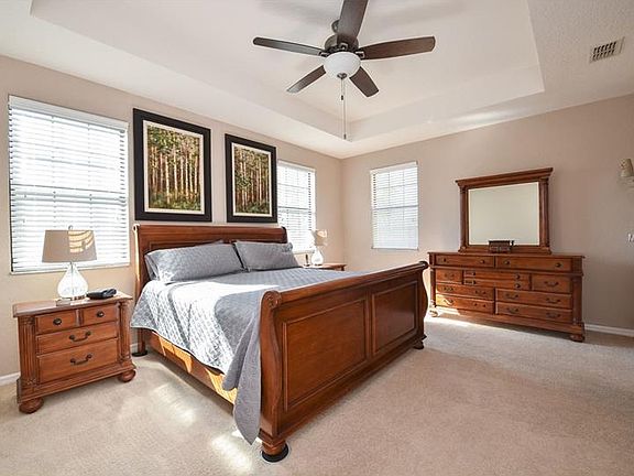 3rd image of 8110 Prestbury Dr
