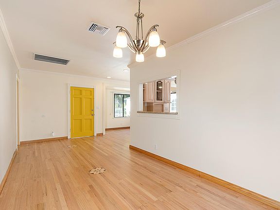 5th image of 5425 Berryman Ave