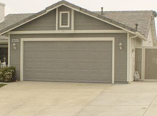 27500 Acorn Dr, Corona, CA 92883
