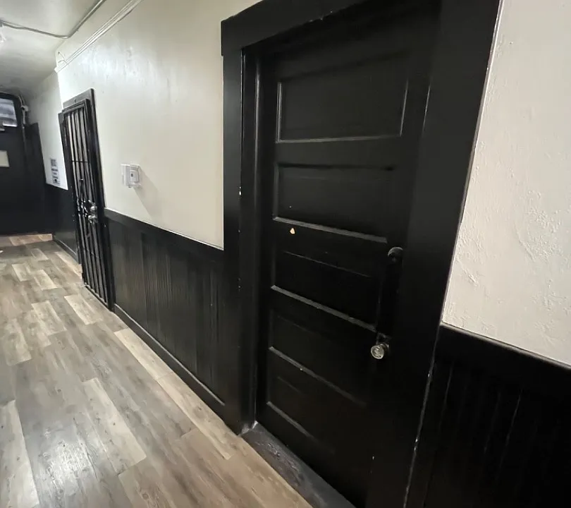 1524 Kern St #8