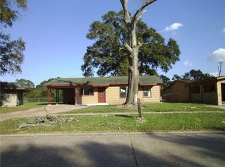3009 Admiral Nimitz St, Lake Charles, LA 70615