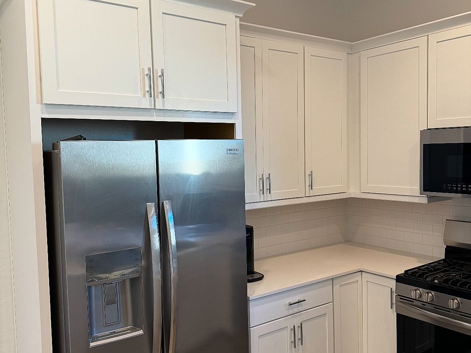 1st image of 9416 S 41st Dr #B