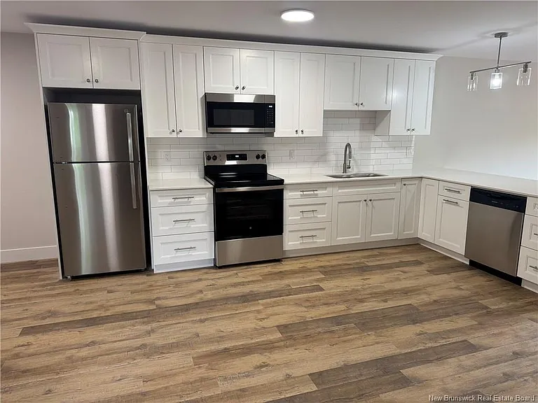 268 Main St #304 — Photo 8