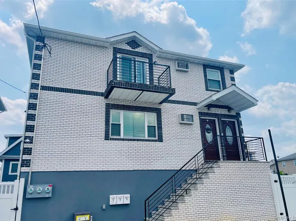 9976 164th Ave #3, Howard Beach, NY 11414